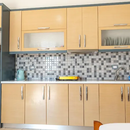 Celi Apartment Sarande