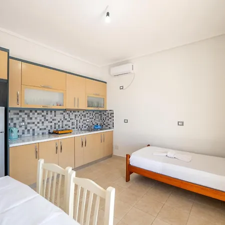 Celi Apartment *