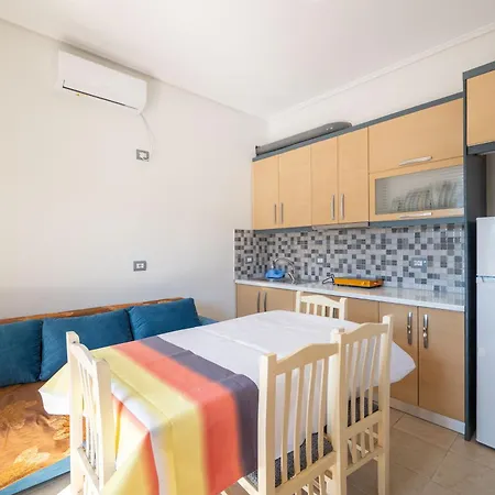 Celi Apartment Sarande