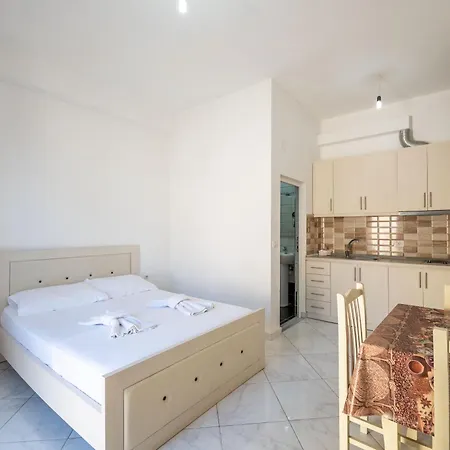 Apartment Celi *