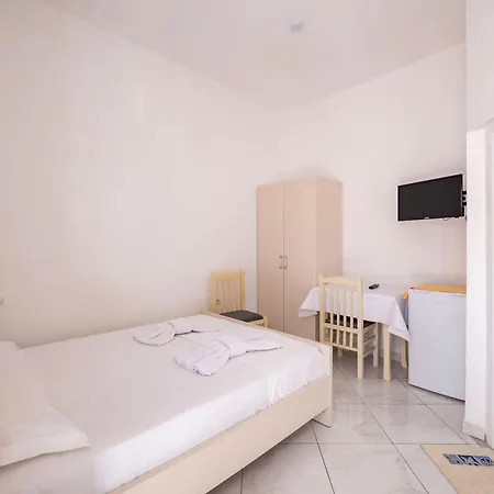 Celi Apartment Sarande