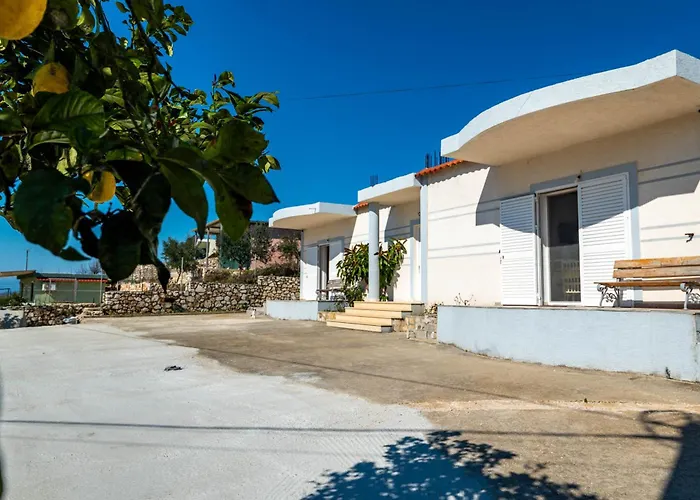 Апартаменты Celi